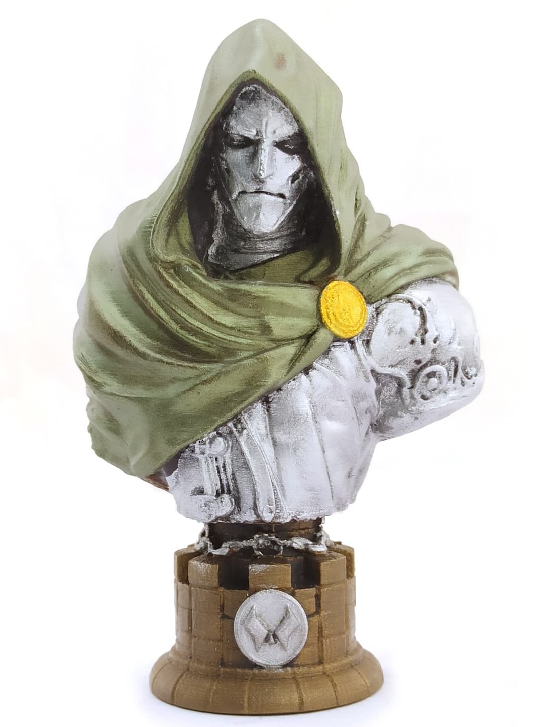 TTT Polyester Dr. Doom Figürü