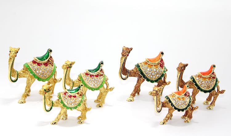 TTT Swarovski Taşlı 3'lü Deve Figürü Model 2