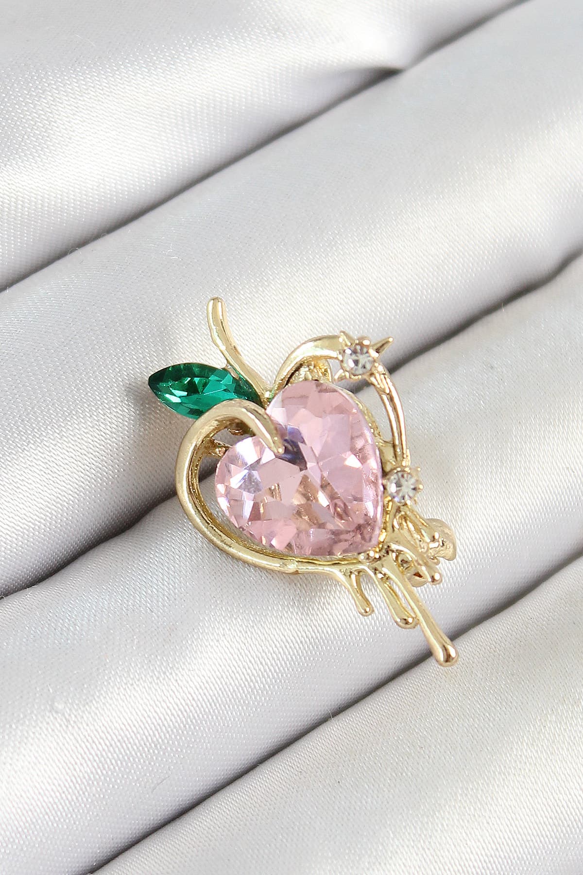 Pembe Ve Yeşil Zirkon Taşlı Eriyen Kalp Figürlü Gold